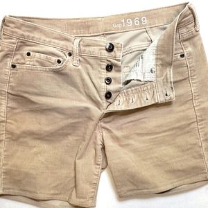 Gap 1969 Sexy Boyfriend High Waist Button fly Corduroy Shorts Khaki Size: 28/6r
